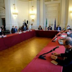 Zasedalo Vladno omizje za slovensko manjšino