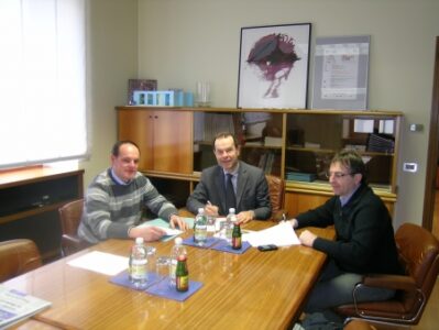 07.02.12-podpis-konvencije-izpolnjevanje-davcnih-prijav-krovni-KZ