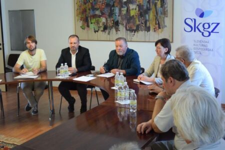 SKGZ - Tiskovna konferenca