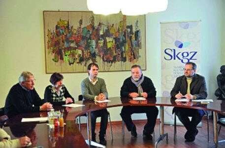 29.12.12-tisk.konf_.-SKGZ-ob-izteku-leta-12