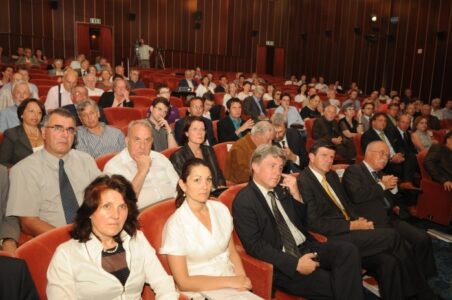 GO_gosti-in-delegati