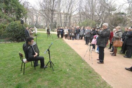 Pesniska-matineja-v-Ljudskem-vrtu